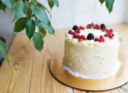 Layer cake fruits rouges-atelier-pâtisserie-cours